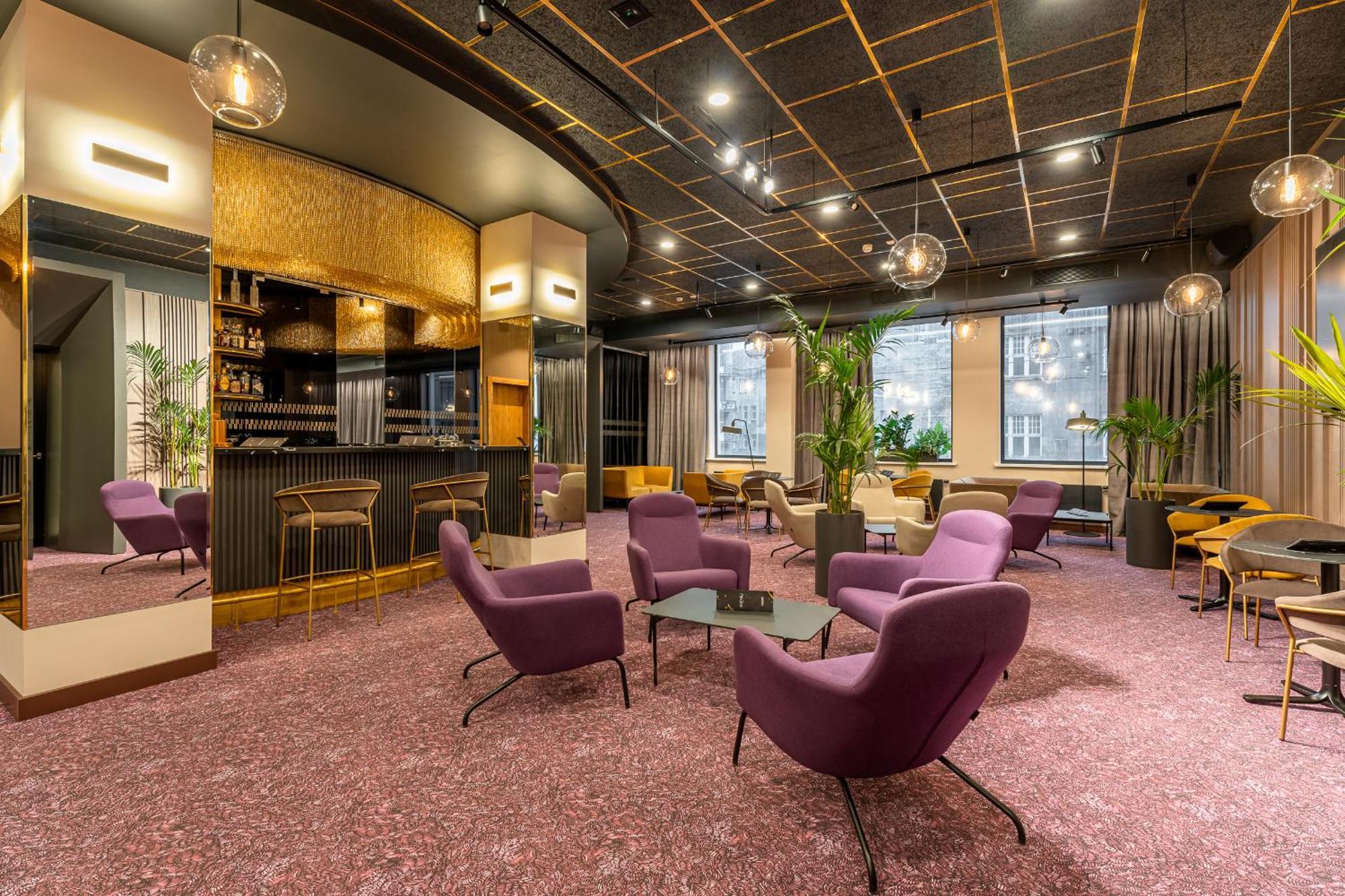 Aston Hotel Riga Extérieur photo